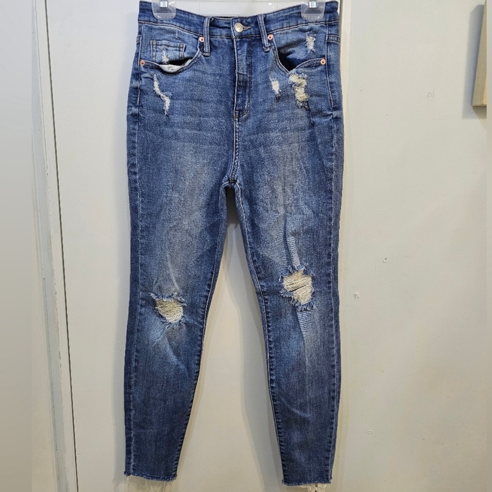 Wild Fable Skinny Distressed Jeans size 8